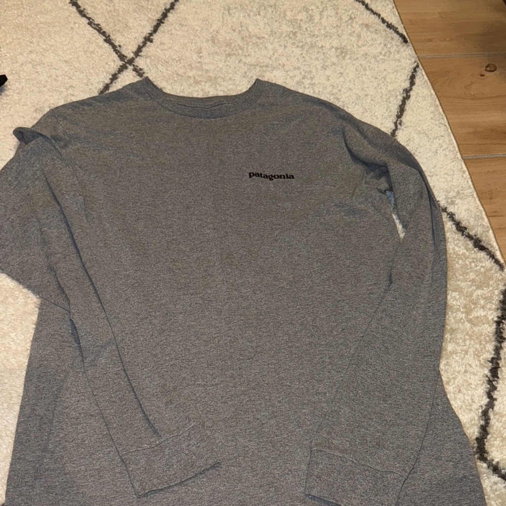 Patagonia Men's Charcoal Long Sleeve Tee